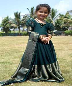 Nuevo atractivo último diseñador niños Lehenga Choli bordado trabajo con Red Dupatta encaje borde Ny Ropa Étnica étnica - Product Image 2