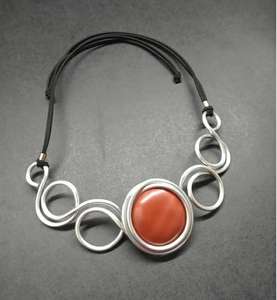 Top Seller Collar Diseño Collar de metal Mejores productos Joyero Colgante Collares Accesorios de joyería Conjuntos de joyería - Product Image 5