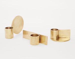 Juego de portavelas de latón minimalista, negro candelabro cónico, base de lámpara de metal dorado, decoración de mesa de fiesta de boda moderna con estilo - Product Image 4