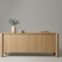 Buffet moderne en chêne massif beige clair avec pieds en colonne, 4 portes, meuble de cuisine, table de cuisine, mobilier d'intérieur résistant à l'eau