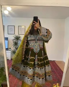 Robe traditionnelle afghane pour femmes broderie à la main velours velouté tissu classique ancienne pièce de monnaie conception dentelle fermeture éclair - Product Image 4