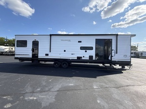 Nouveau 2026 F-o-r-e-s-t R-i-v-e-r Wildwood L-o-d-g-e 40F-D-E-N - Product Image 3