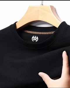 เสื้อสเวตเตอร์แขนยาวสำหรับผู้ชาย, เสื้อยืดแนวธุรกิจแบบลำลองระบายอากาศได้ดีเสื้อเชิ้ตแบบสวมหัวสีพื้นเสื้อลำลองแนวสตรีทไซส์ใหญ่พิเศษ - Product Image 5