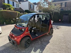 Polaris GEM e4 2022 de Gasolina con Bajo Kilometraje - Product Image 5