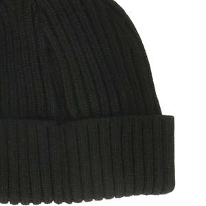 Bonnets tricotés Jacquard élégants avec motif d'arcs Logo personnalisé Sports de plein air d'hiver Casquettes sans manchette de bonne qualité pour les voyages à la plage - Product Image 4