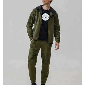 Sweat-shirt et pantalon de survêtement pour homme - Product Image 1