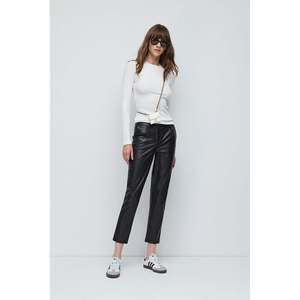 Wide-leg <b>trousers</b> with <b>drawstring</b> waist - Product Image 1
