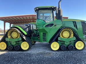 Tractor de orugas usado John Deere 6120M de 120HP, modelo 2021, con componentes de motor, bomba de engranajes y ruedas para granjas - Product Image 5