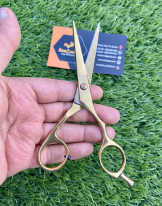 Tijeras profesionales de corte de pelo de acero inoxidable de 5,0 pulgadas al por mayor, tijeras de peluquero con punta de hoja afilada de Color dorado - Product Image 5