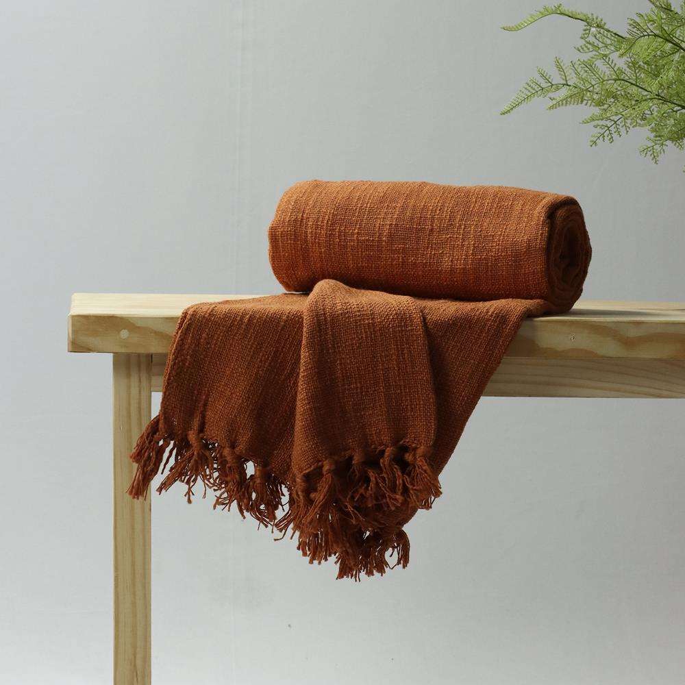 สีน้ำตาล