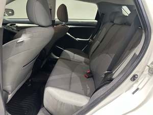 SUPER CLEAN 2010 TO-YO-TA MA-TR-IX S AWD TRANSMISSION AUTOMATIQUE 4 CYLINDRES - Product Image 5