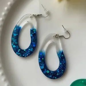 Pendientes colgantes de resina epoxi de madera de alta calidad para mujer, hechos de resina y juego de fregona para niñas - Product Image 4