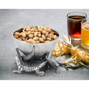 Bol artisanal en métal de qualité supérieure, élégant, accessoire de décoration pour la salle à manger, accessoires de mariage, Zahid Exports, fête, plaqué - Product Image 2