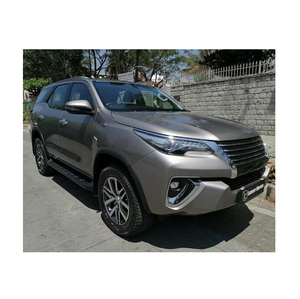 2020สำหรับ Toyota Fortuner V 4X4 SUV หนังสีเข้มภายในรถ R20ขนาดกล่องเกียร์ธรรมดาใช้ค่อนข้างมือสองขับซ้าย - Product Image 1