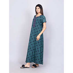 Camisón Largo Informal para Mujer Evolve, Tela Alpina, con Bolsillos Laterales, Cuello Bordado, Estampado, Mangas Cortas, Suave - Product Image 1