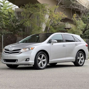 2013 To-yo-ta Ve_nz _ a Limited V6 AWD - Product Image 1