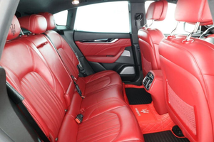 MASERATI LEVANTE GRANLUSSO 2019 USADO, Volante a la Izquierda/Derecha - Product Image 4