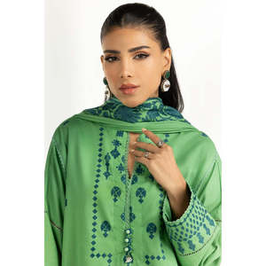 Conjunto de Traje de Terciopelo Jacquard Karandi de 3 Piezas para Mujer IUSTKSD-1362 - Product Image 5