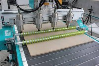 Machine de découpe CNC Jinan MS 1325 robuste 4x8 pieds pour le bois, le MDF, le contreplaqué, l'acrylique et l'aluminium – Fabriquée en Chine