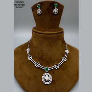 Bridal Green Cz Gemstone Zircon Pendant <b>Necklace</b> Jewellery Set Luxury 925 Sterling <b>Silver</b> Zircon Jewellery <b>Necklace</b> Earrings Set - Product Image 3