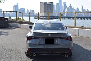 Lexus IS 500 Edición de Lanzamiento 2022, Gasolina, Bajo Kilometraje - Product Image 3