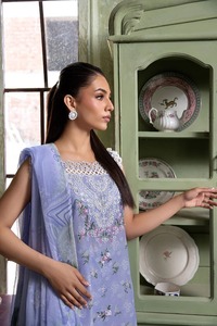 Punjabi ชุดสูทสามชิ้นสำหรับผู้หญิงพิมพ์ลายดิจิทัลชอลวาร์ชชอลวาร์ - Product Image 2