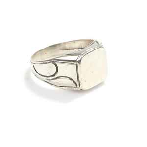 Anillo de hombre con sello cuadrado de plata de ley 925, pulido y liso |   Joyería Turca Personalizable - Product Image 2