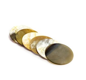 Posavasos de Cuerno de Buey de Excelente Calidad 100%, Posavasos de Lujo Ecológico de Cuerno de Buey, Nuevo Diseño para Uso en el Hogar, Restaurante, Hotel y Oficina - Product Image 1