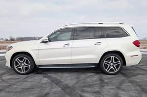 Mercedes-Benz GLS 550 2017, el más vendido, con motor V8 biturbo, tracción en las cuatro ruedas y paquete de asistencia al conductor. - Product Image 4
