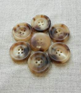 BUTTIN DE CUERNO NATURAL HECHO A MANO Botón de cuerno de búfalo de la mejor calidad Tamaño de personalización en blanco y tamaño grande y corto disponible Ágata - Product Image 2