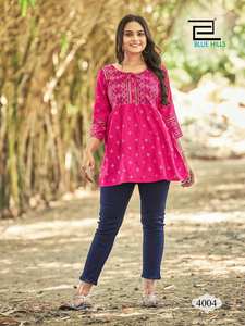 Venta al por mayor nueva moda moderna pesada bordado Kurtis-túnicas listas para usar tops étnicos indios hechos de viscosa - Product Image 4