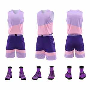 Conjuntos de Camisetas de Baloncesto de Malla Transpirable, Nombre y Logotipo Personalizados, Uniforme de Baloncesto Masculino de Alta Calidad, Uniforme Ligero OEM para Jugador - Product Image 3