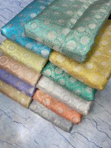 Tejido Jacquard de brocado contemporáneo para prendas modernas e interiores decorativos Disponible a granel y personalizado - Product Image 2