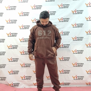 Vente en gros ensemble sweat à capuche unisexe en coton avec logo personnalisé ensemble de survêtements vierges pantalon de survêtement et sweat à capuche ensemble unisexe avec logo personnalisé pour hommes - Product Image 6