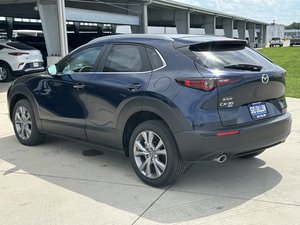 Usado Clean 2024 Mazda 2,5 S Preferred AWD SUV usado con asientos de cuero interior oscuro caja de cambios manual - Product Image 2