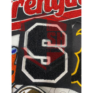 แผ่นแปะปักลายด้วยกำมะหยี่แบบ3D ใหม่แผ่นแปะตัวอักษรทำจากยางมีกลิตเตอร์ประดับด้วยลูกไม้2024ชิ้น - Product Image 5