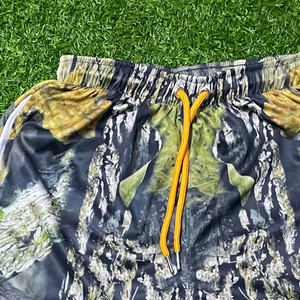 Short de course avec logo personnalisé de haute qualité Short à motif solide par sublimation en gros du fabricant - Product Image 2