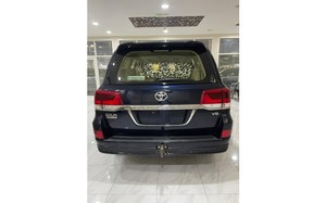 Toyota Landcruiser GCC Grand Touring Turbo petas/suv เกียร์ธรรมดา FWD พวงมาลัยซ้ายเบาะหนังแท้ Aspire Kei Dark - Product Image 3