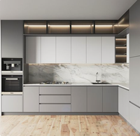 Meubles de cuisine en bois massif de pin de style européen moderne, fabriqués en usine, RTA 20250124, en forme de L, avec panneaux plats