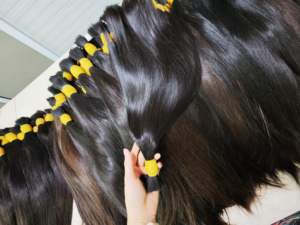 Vente en gros 100% vrais cheveux humains naturels super minces 8 pouces à 32 pouces vagues doux cheveux brésiliens et vietnamiens matière première - Product Image 5