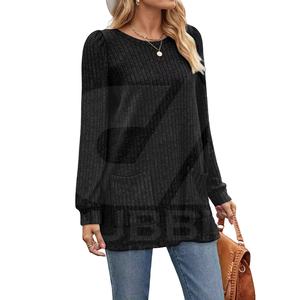 Camiseta de Manga Larga para Mujer, Holgada, Informal, con Bolsillos, Diseño de Adhesivo Personalizado, Logotipo en Color - Product Image 2