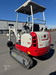 Miniexcavadoras TAKEUCHI TB216 2025: Excavadora de orugas de alta calidad para movimiento de tierras con motor, disponible ahora en stock. - Product Image 4