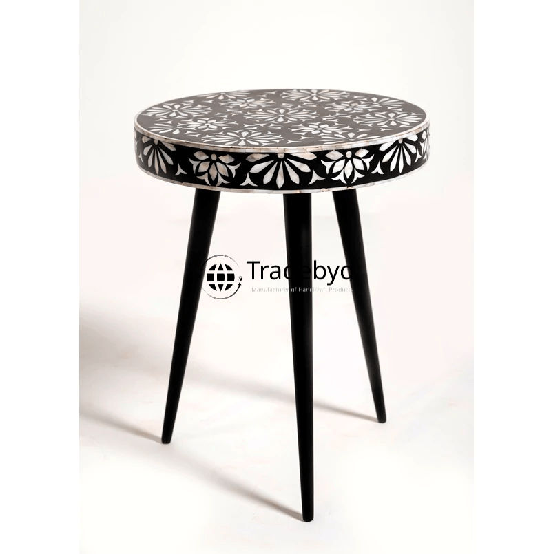 Available in different Colors