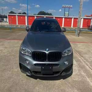 BMW X5 xDrive50i 2016, V8 biturbo, transmission intégrale, pack M Sport, parfaitement fonctionnel, sans accident. - Product Image 1