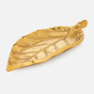 Plato decorativo de hoja larga de metal dorado-Pequeño - Product Image 1