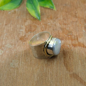 Bague en nacre, argent sterling 925, laiton, bague statement |   Bijoux faits à la main avec de grandes perles de pierre |   Cadeau de Noël - Product Image 3