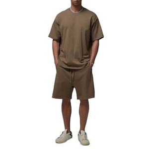 Ensemble short et t-shirt deux pièces personnalisé avec logo pour homme, collection été, faible MOQ, livraison directe disponible 2026 - Product Image 3