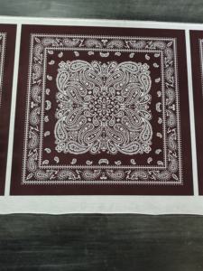 Écharpe en coton personnalisée Écharpe carrée avec logo personnalisé Bandana Imprimé Mariage Écharpe bandana carrée à usage multifonctionnel - Product Image 2