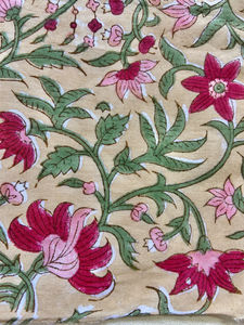 ผ้าฝ้ายพิมพ์ลายด้วยมือสีเบจ ลายดอกไม้สีชมพูและสีเขียว - Product Image 3