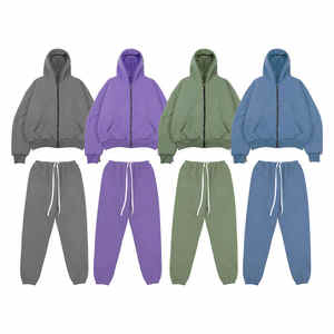 Survêtements de haute qualité Logo personnalisé Surdimensionné 100% coton 400 450 gsm Sweat à capuche zippé et survêtement évasé Ensemble Survêtements pour hommes - Product Image 1